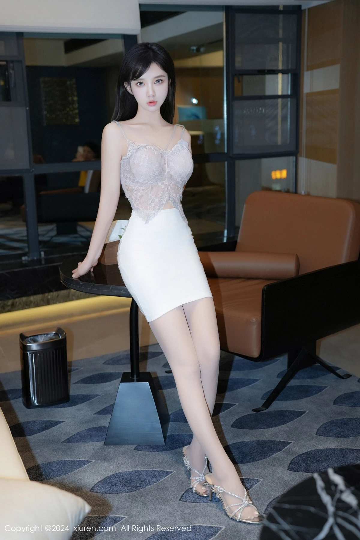 秀人集.com_[XiuRen秀人网]No.9359_模特于诺诺ise性感白色短裙露白色内衣配白丝吊袜秀美腿诱惑写真61P