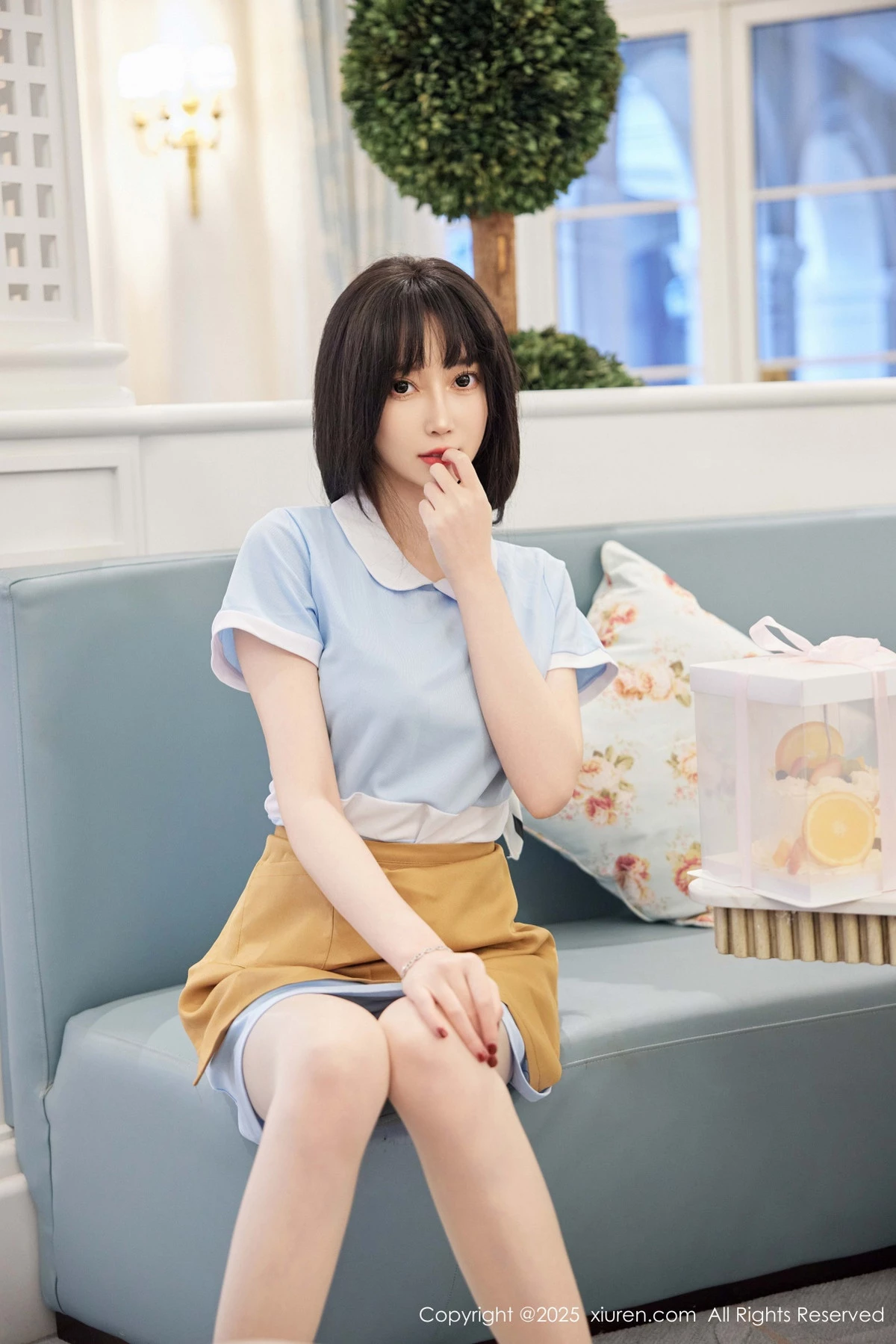 秀人集.com_[XiuRen秀人网]No.9864_模特玥儿玥er性感蓝色连衣短裙配超薄肉丝秀曼妙身材诱惑写真82P