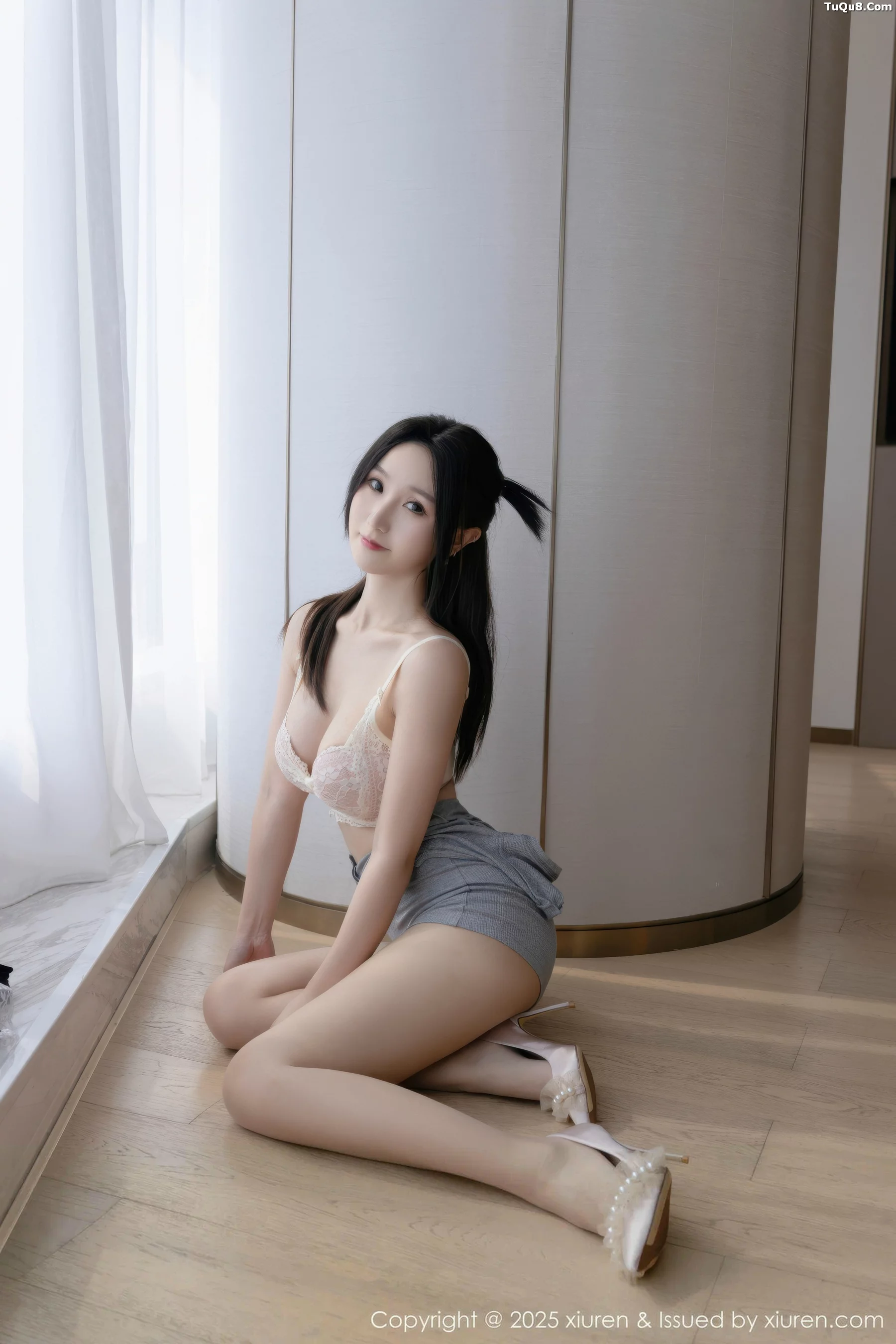 秀人集.com_[XiuRen秀人网]No.10826_模特杏子Yada性感灰色连体衣+情趣兔子装秀曼妙身姿诱惑写真82P