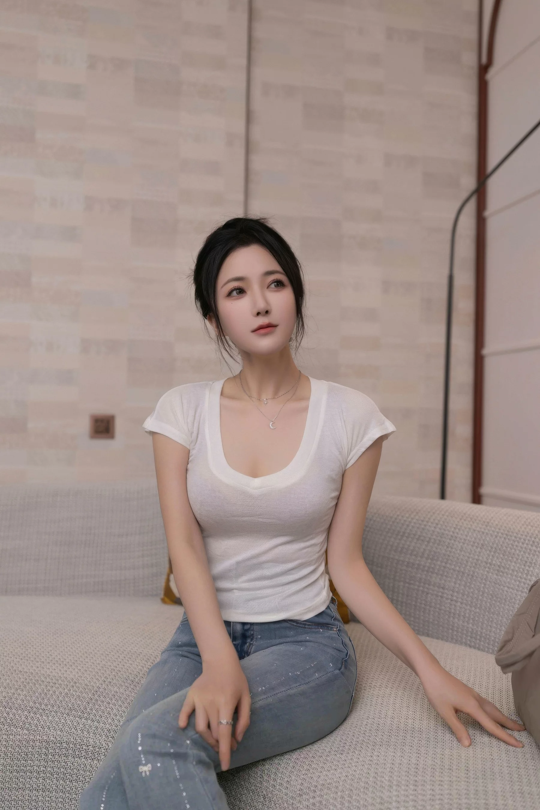 秀人集.com_[XiuRen秀人网]No.10858_模特鱼子酱Fish性感暖灰蕾丝内衣配超薄肉丝秀曼妙身材诱惑写真76P