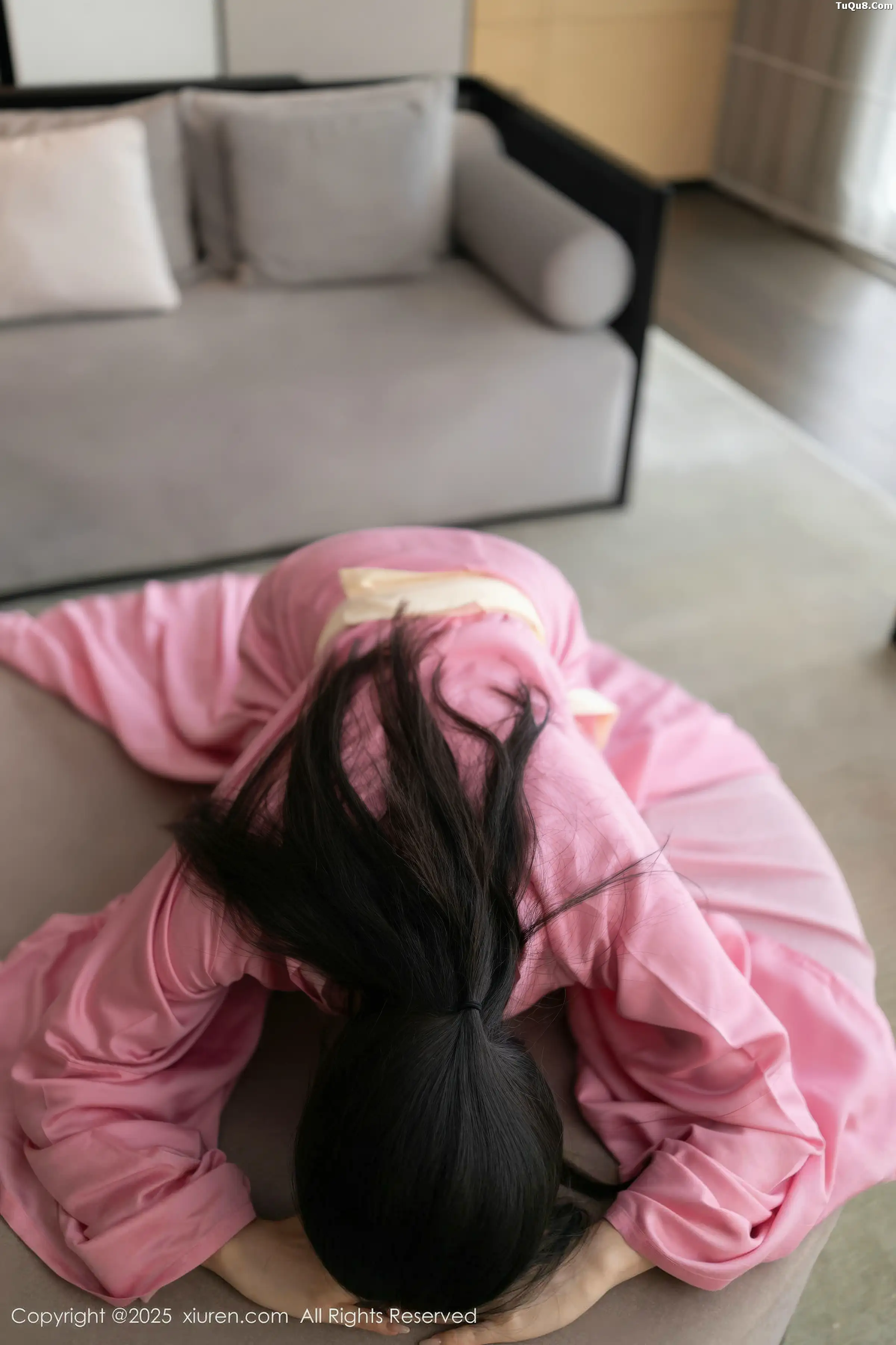 秀人集.com_[XiuRen秀人网]No.11049_模特鱼子酱Fish性感粉色月影纱配超薄肉丝秀曼妙身姿诱惑写真82P