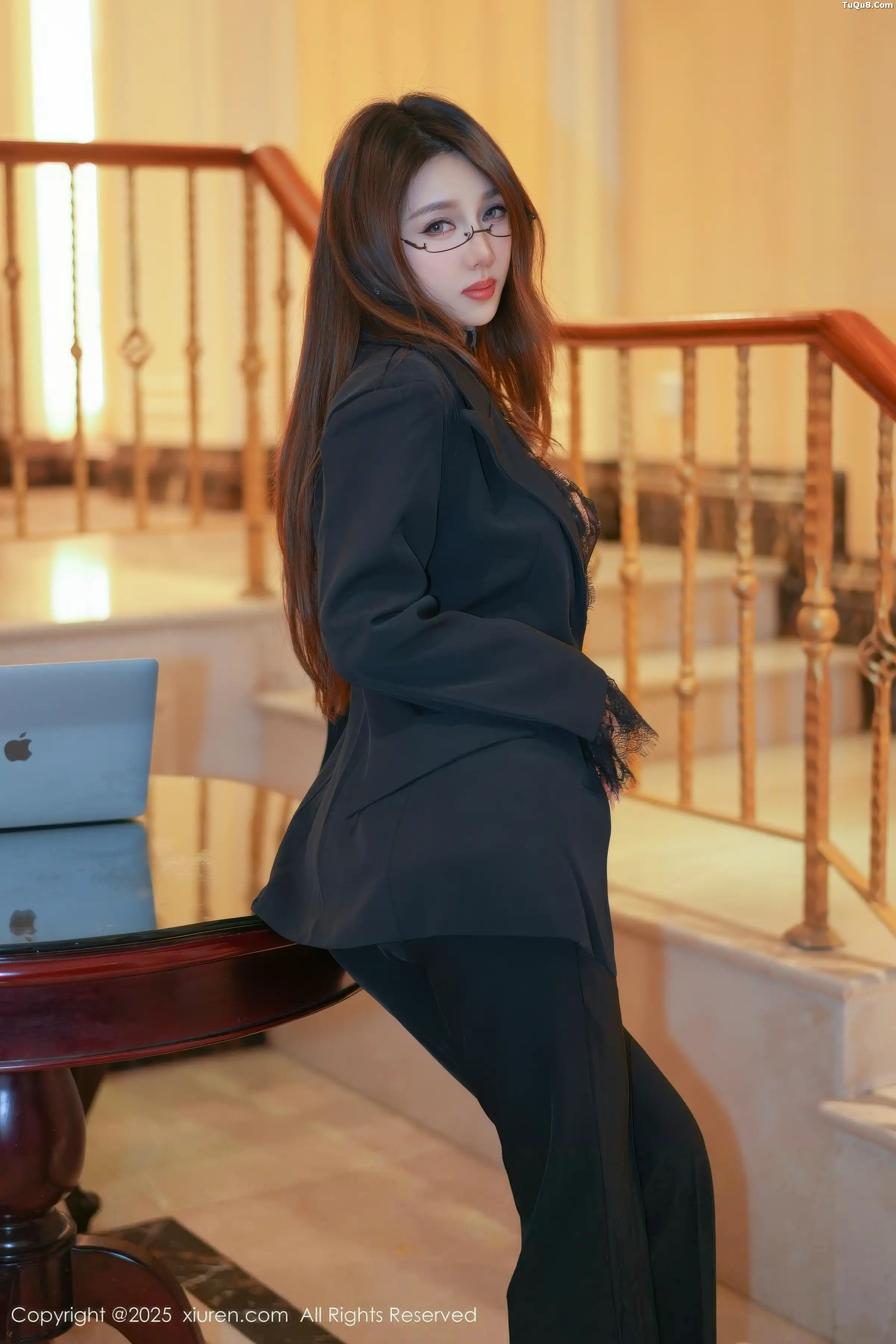 秀人集.com_[XiuRen秀人网]No.11007_模特Twins-夭夭性感西服露豹纹内衣配闪亮黑丝秀曼妙身姿诱惑写真82P