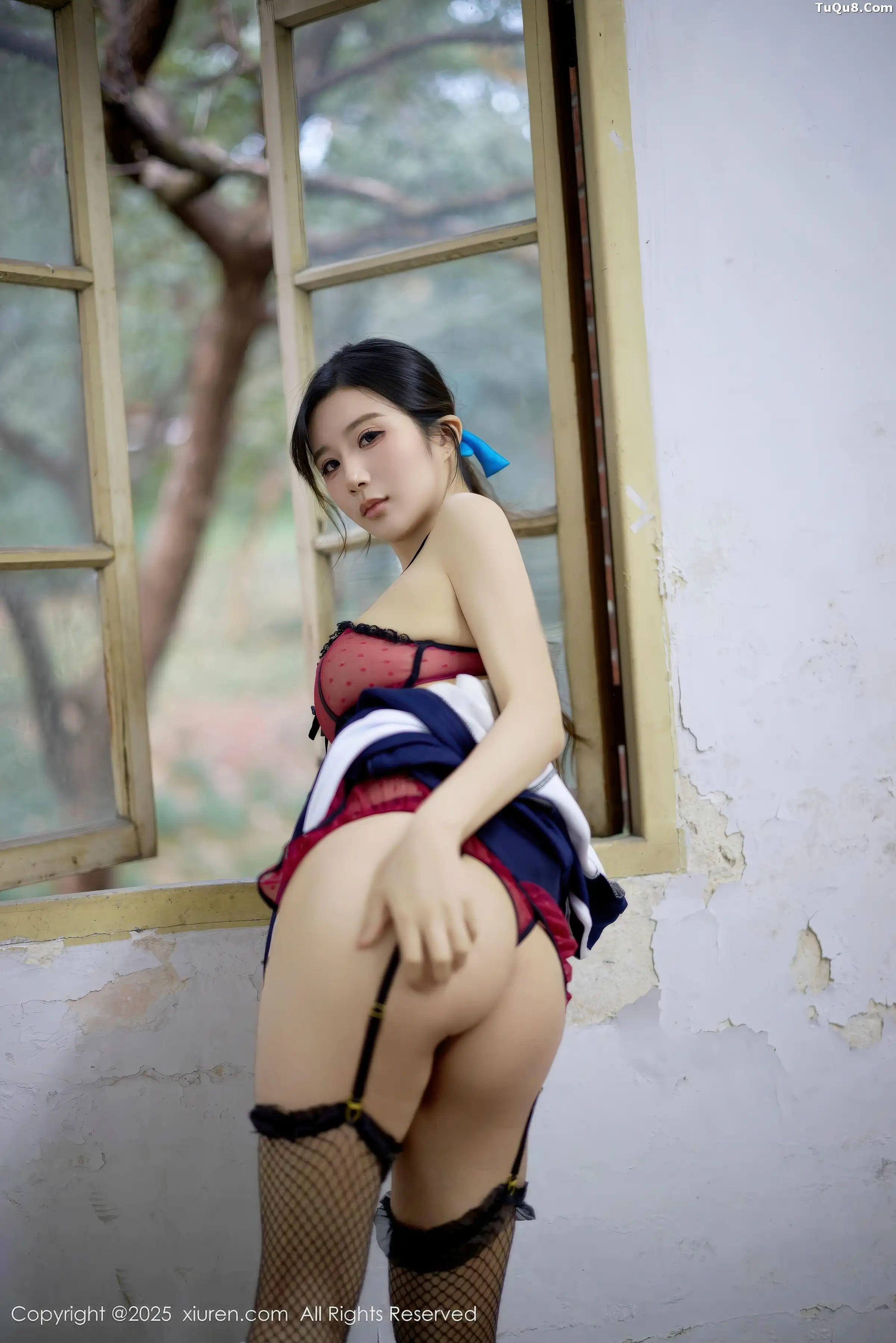 秀人集.com_[XiuRen秀人网]No.11103_模特小肉肉咪性感学生装露红色内衣配黑丝网袜秀凹凸身材写真72P