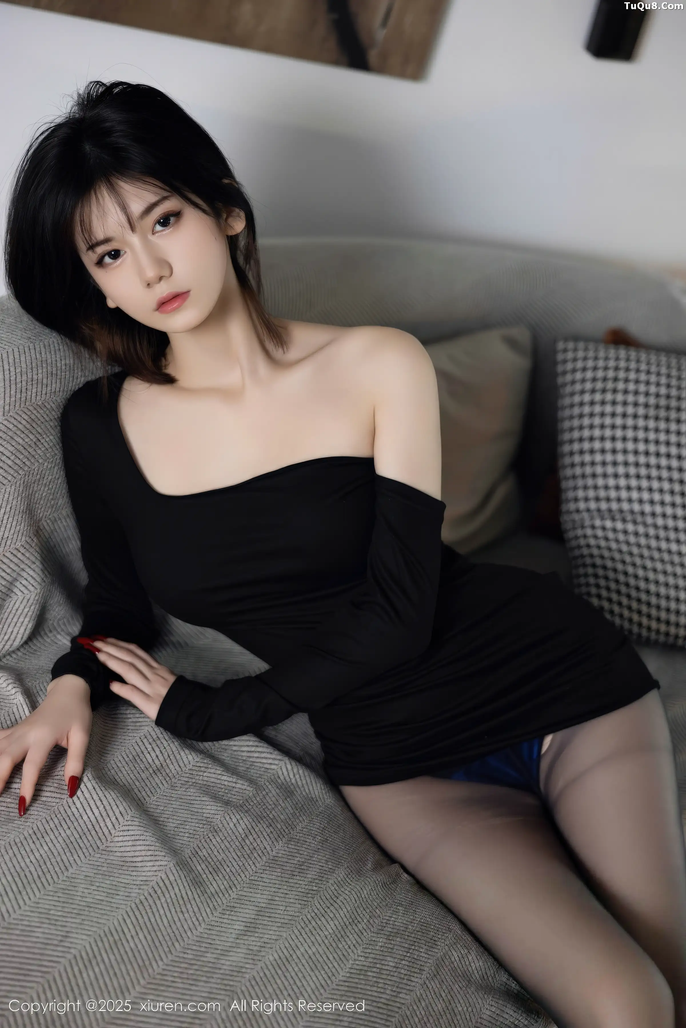 秀人集.com_[XiuRen秀人网]No.11105_模特凌七七性感黑色连衣短裙配超薄黑丝秀曼妙身材迷人诱惑写真100P